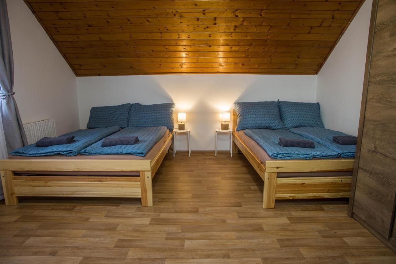 Apartmany Ve Mlejne Cachrov Luaran gambar