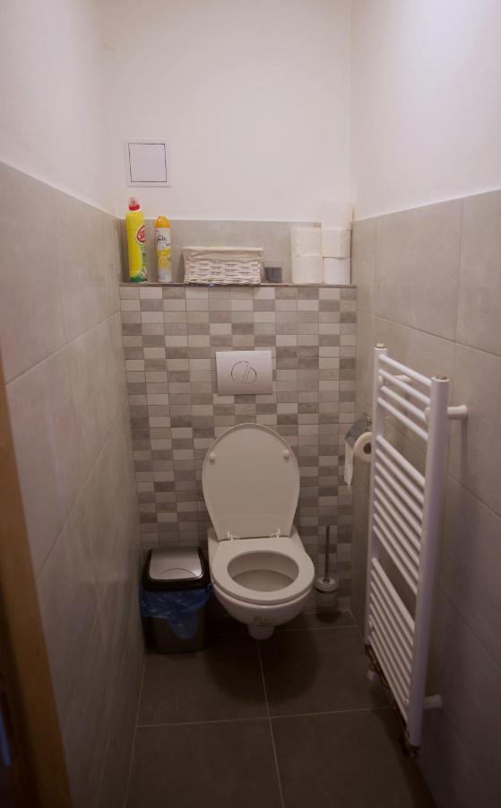 Apartmany Ve Mlejne Cachrov Luaran gambar