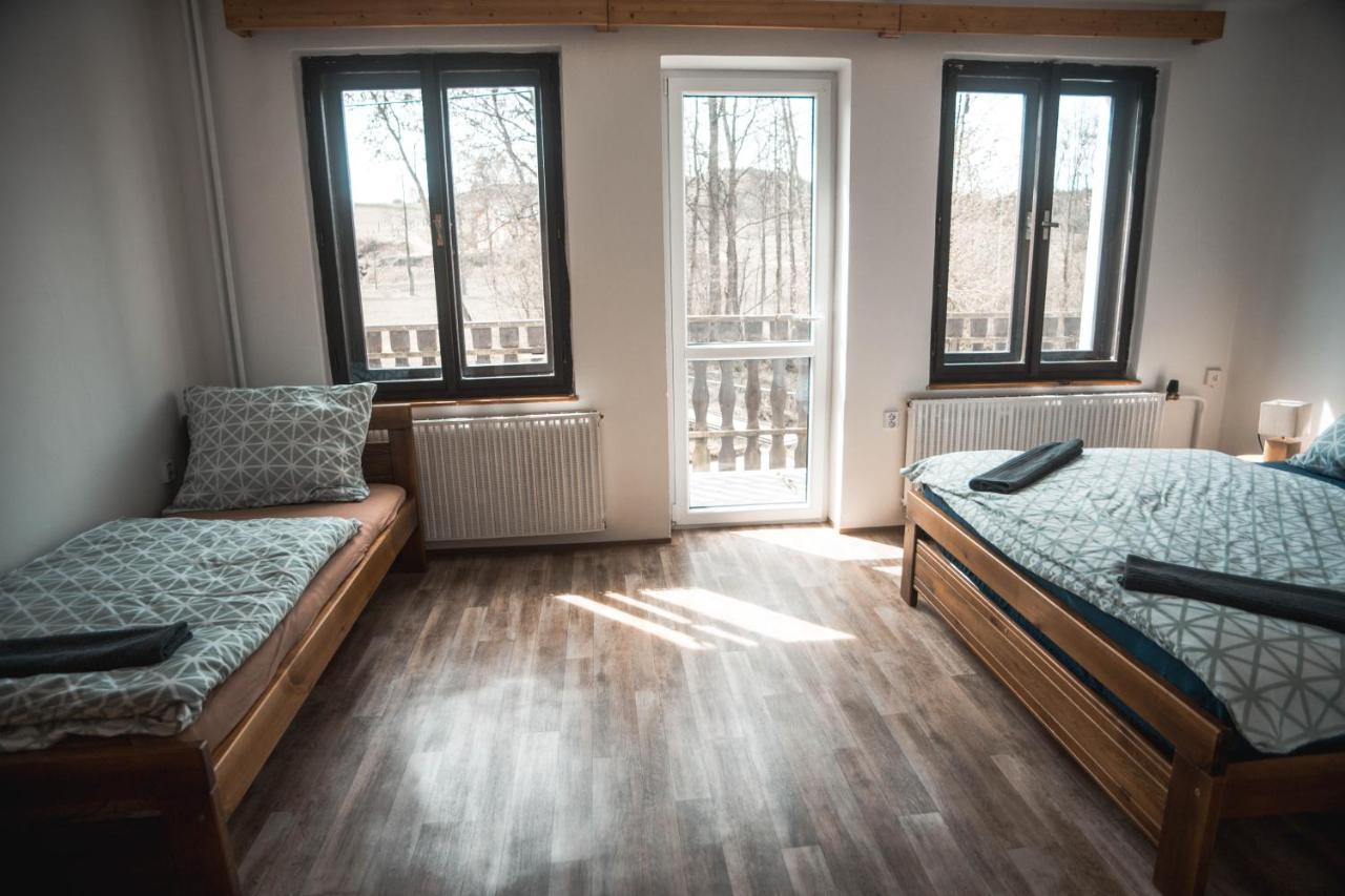 Apartmany Ve Mlejne Cachrov Luaran gambar